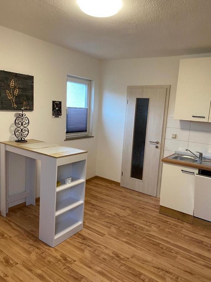 Familienfreundliche Ferienwohnung Anna Rollshausen エクステリア 写真